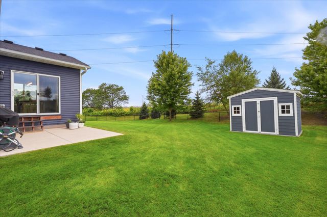 16106 Estate Lane, Lakeville, MN 55044