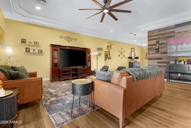 661 W RHEA Road, San Tan Valley, AZ 85143