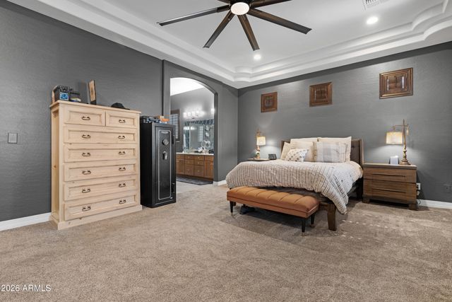 661 W RHEA Road, San Tan Valley, AZ 85143