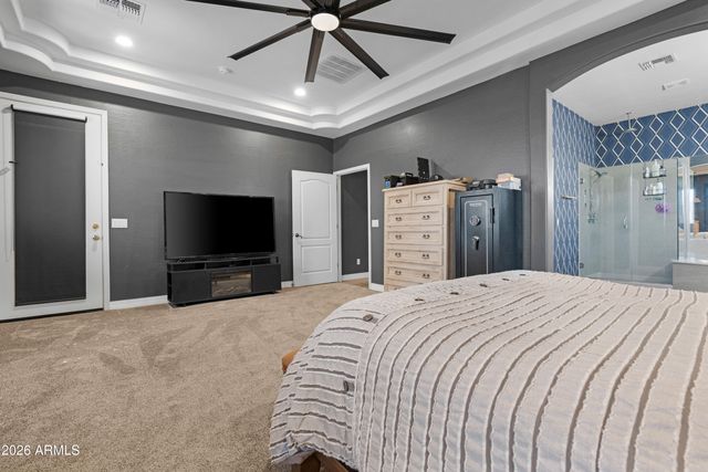 661 W RHEA Road, San Tan Valley, AZ 85143