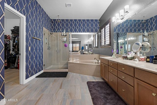 661 W RHEA Road, San Tan Valley, AZ 85143