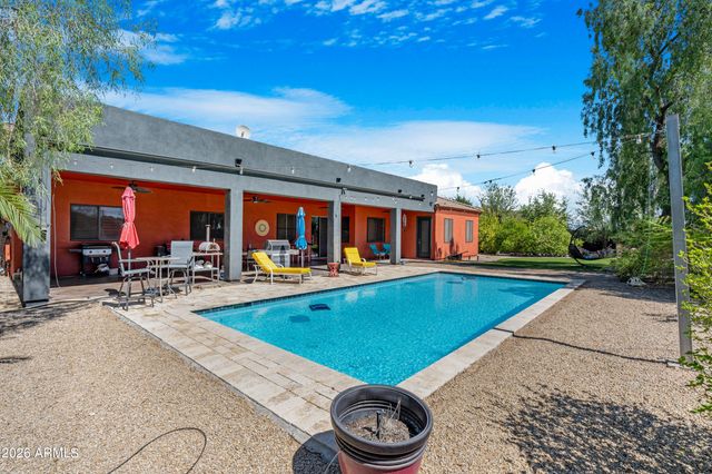 661 W RHEA Road, San Tan Valley, AZ 85143