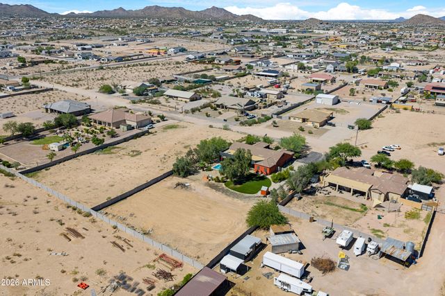 661 W RHEA Road, San Tan Valley, AZ 85143