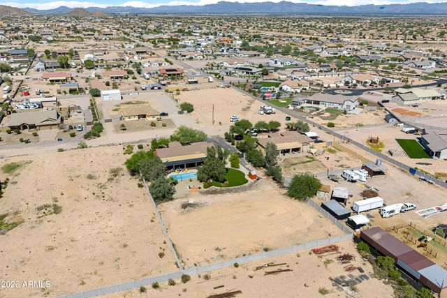 661 W RHEA Road, San Tan Valley, AZ 85143