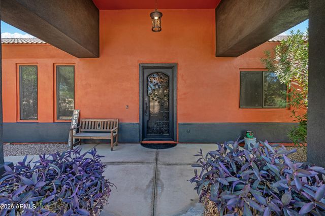 661 W RHEA Road, San Tan Valley, AZ 85143