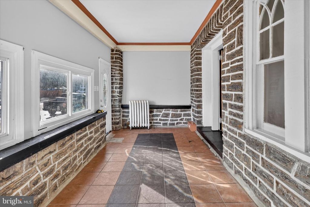 1326 BELFIELD AVE, PHILADELPHIA, PA 19140 — photo 5