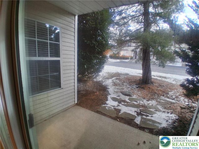 1607 Briarwood Lane A, Bethlehem Twp, PA 18020