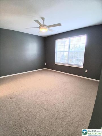 1607 Briarwood Lane A, Bethlehem Twp, PA 18020