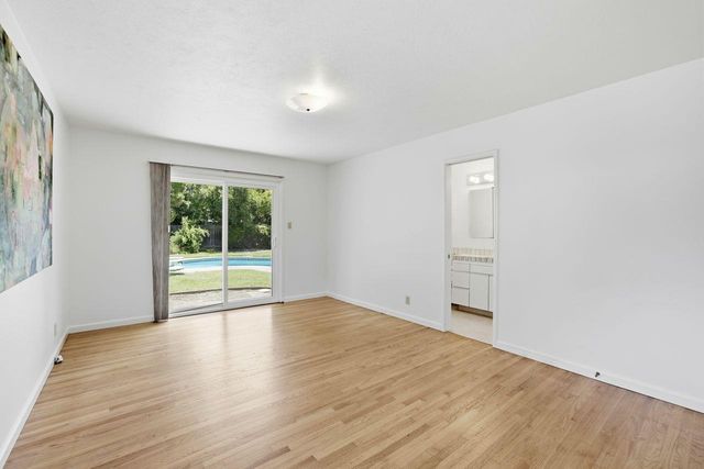 800 Piedmont Dr, Sacramento, CA 95822