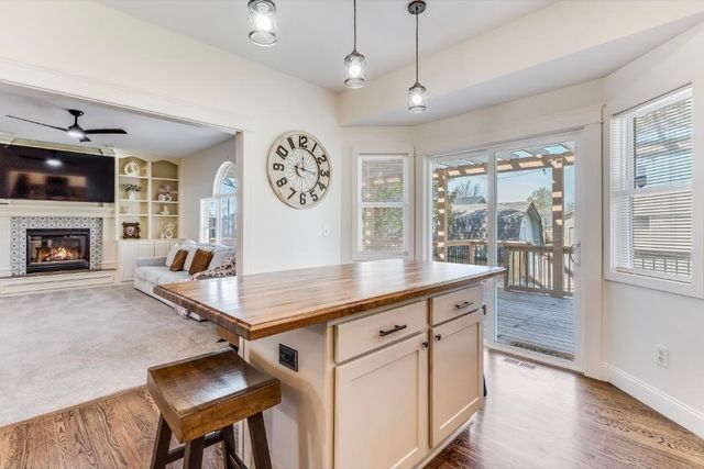 823 S Surrey Lane, Maize, KS 67101