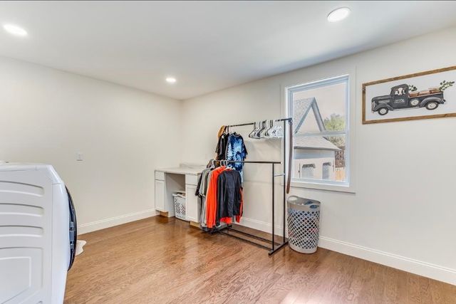823 S Surrey Lane, Maize, KS 67101