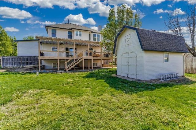 823 S Surrey Lane, Maize, KS 67101