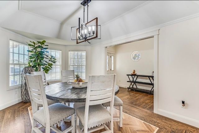 823 S Surrey Lane, Maize, KS 67101