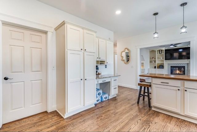 823 S Surrey Lane, Maize, KS 67101