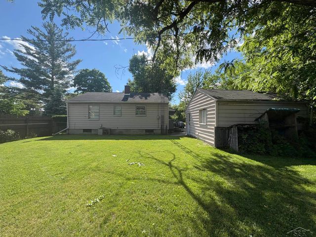1820 Hill Street, Saginaw, MI 48602