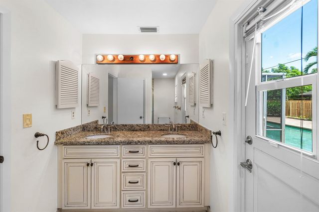 1051 SW 21st Street, Boca Raton, FL 33486
