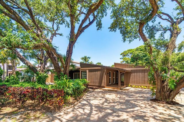 1051 SW 21st Street, Boca Raton, FL 33486