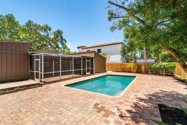1051 SW 21st Street, Boca Raton, FL 33486