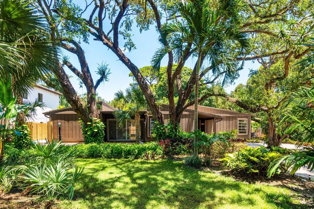 1051 SW 21st Street, Boca Raton, FL 33486