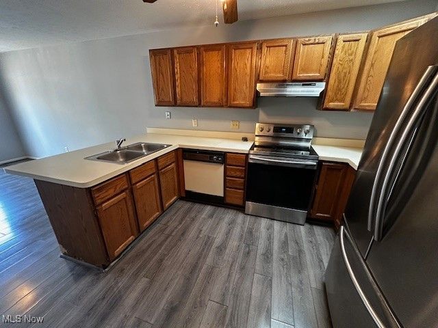 122 Bayberry Lane, Bedford, OH 44146