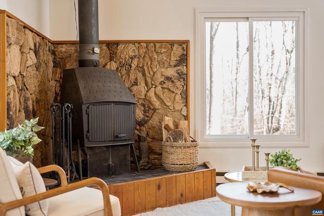 3955 TAYLORS MOUNTAIN FARM LN, Charlottesville, VA 22903