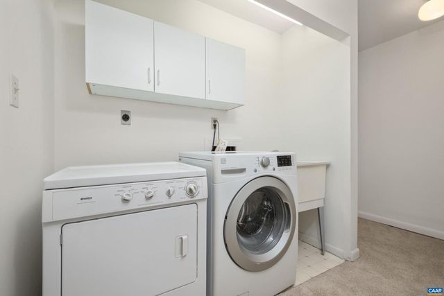 3955 TAYLORS MOUNTAIN FARM LN, Charlottesville, VA 22903