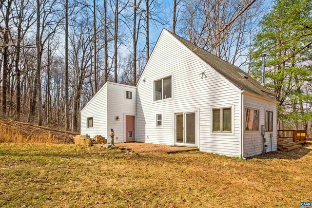 3955 TAYLORS MOUNTAIN FARM LN, Charlottesville, VA 22903