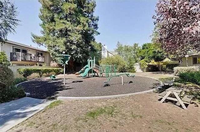 99 Sherland Avenue D, Mountain View, CA 94043