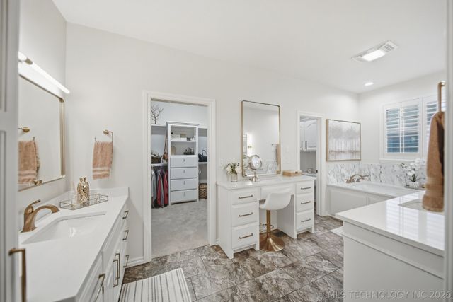 9408 N 132nd East Avenue, Owasso, OK 74055