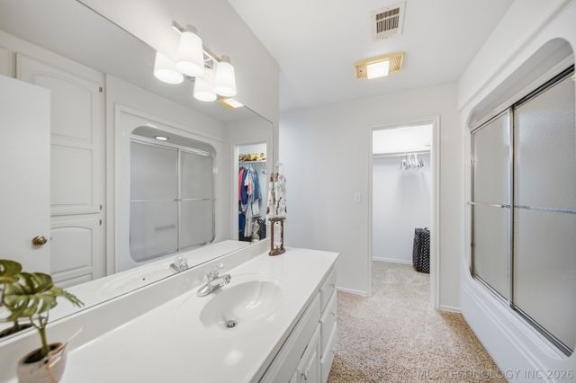 9408 N 132nd East Avenue, Owasso, OK 74055