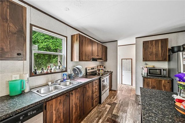 5805 Saddle Club Road, Gainesville, GA 30506