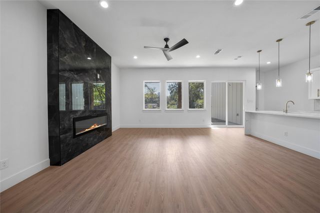 2228 Echo Lake Drive, Dallas, TX 75253