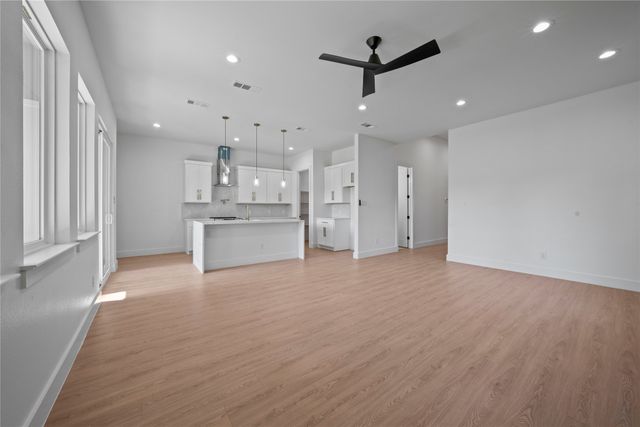 2228 Echo Lake Drive, Dallas, TX 75253