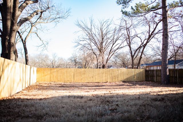 2228 Echo Lake Drive, Dallas, TX 75253