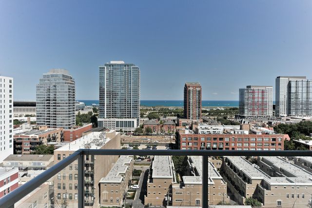1720 S MICHIGAN Avenue 1601, Chicago, IL 60616