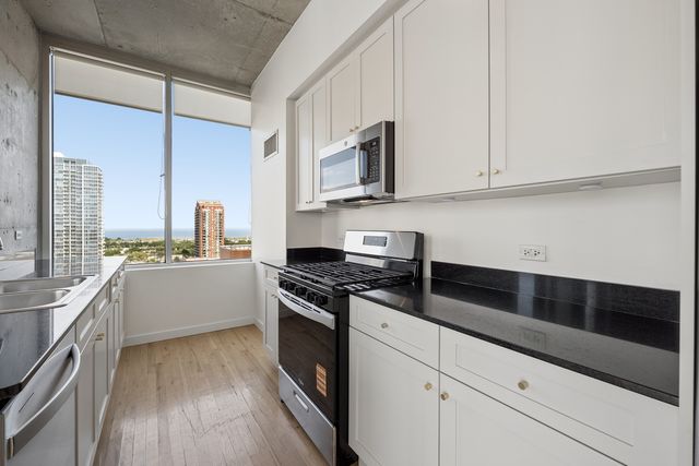 1720 S MICHIGAN Avenue 1601, Chicago, IL 60616