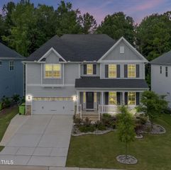 425 Cahors Trail, Holly Springs, NC 27540