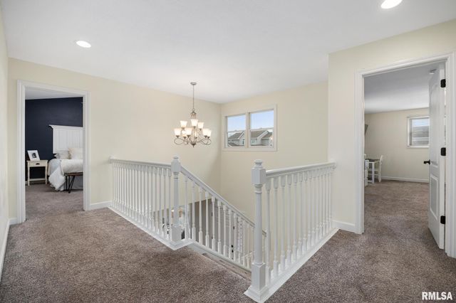 3903 W HEARTHWOOD Drive, Dunlap, IL 61525