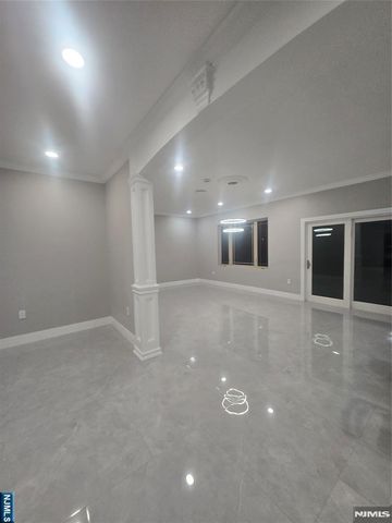 25 Winant Avenue, Ridgefield Park, NJ 07660