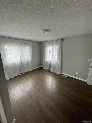 16503 Linwood Street, Detroit, MI 48221