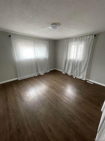 16503 Linwood Street, Detroit, MI 48221