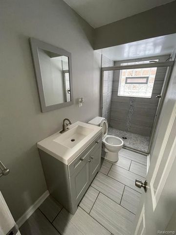 16503 Linwood Street, Detroit, MI 48221