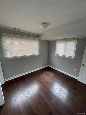 16503 Linwood Street, Detroit, MI 48221
