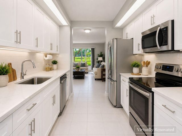 550 SW 137 Avenue L114, Pembroke Pines, FL 33027