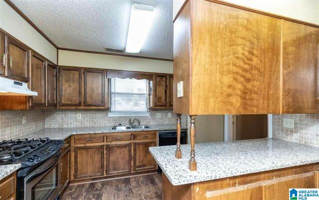 493 CEDAR CREST DRIVE, Hoover, AL 35216