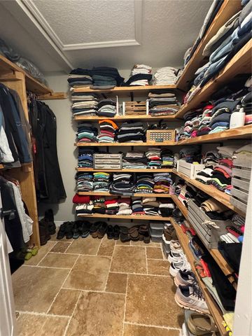 1378 E LAKE SHORE BOULEVARD, Kissimmee, FL 34744