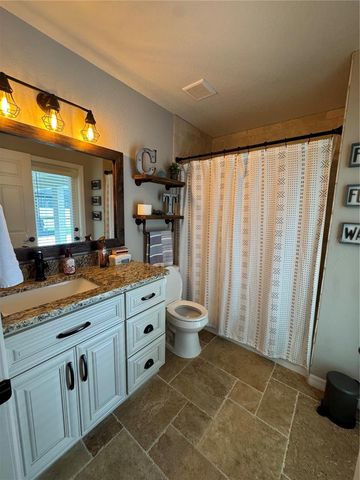 1378 E LAKE SHORE BOULEVARD, Kissimmee, FL 34744