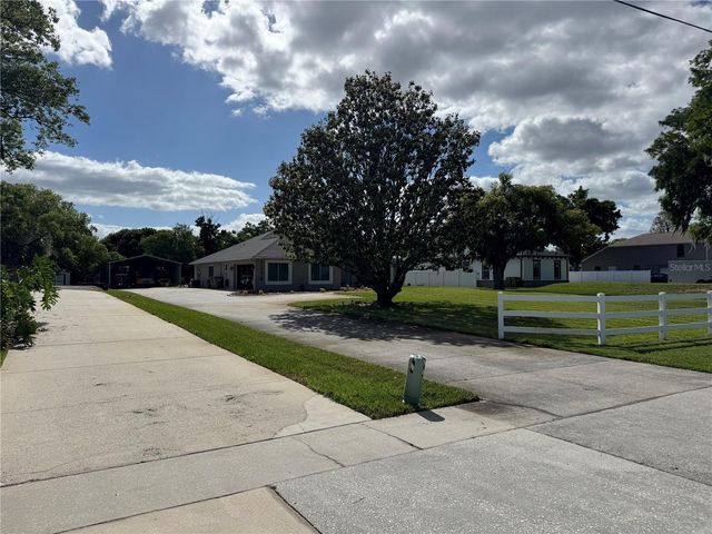 1378 E LAKE SHORE BOULEVARD, Kissimmee, FL 34744