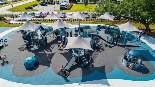 1378 E LAKE SHORE BOULEVARD, Kissimmee, FL 34744