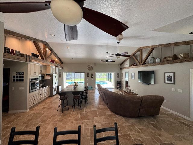 1378 E LAKE SHORE BOULEVARD, Kissimmee, FL 34744